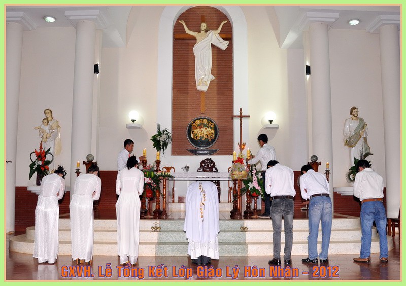 Phóng sự ảnh: Lễ Tổng Kết Lớp Giáo Lý Hôn Nhân 2012