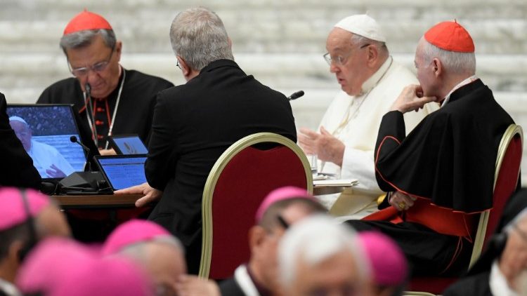ĐTC Phanxicô tham dự buổi họp đầu tiên của Thượng Hội đồng về hiệp hành  (Vatican Media)