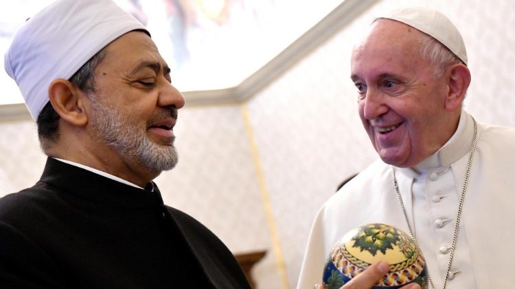 Đức cố Giáo hoàng Phanxicô và Đại Imam Ahmed al-Tayed của Al-Azhar