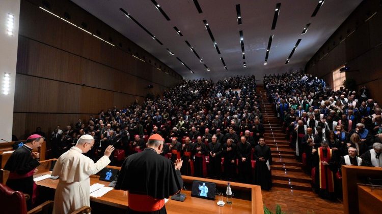 Đức Thánh Cha Lêô XIV chủ sự lễ khai giảng năm học mới tại Đại học Giáo hoàng Laterano, ngày 14.11.2025.