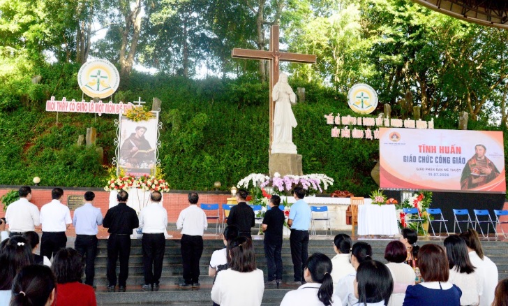 Tĩnh huấn và Thánh lễ Thánh Bonaventura